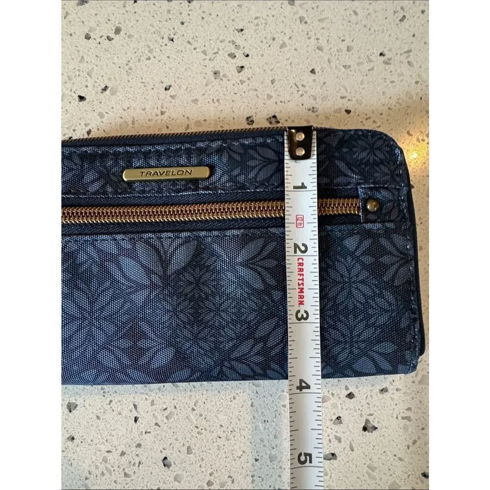 Travelon navy blue